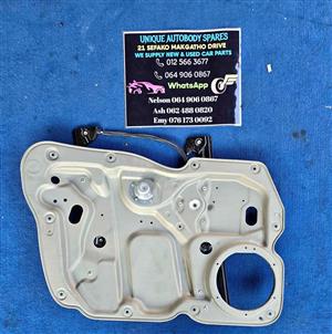 VW Caddy Left Front Window Mechanism