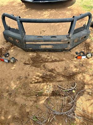 Hilux 4x4 steel bumper - GD6