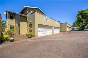 Townhouse For Sale in Prospect Hall