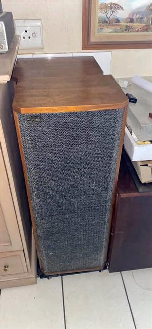 CELESTION DITTON 66 speakers