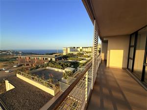 Stunning 3 bedroom apartment with ocean views