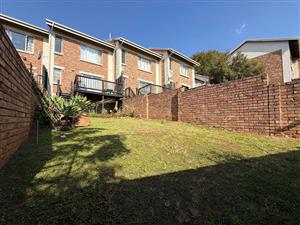 Townhouse For Sale in La Montagne
