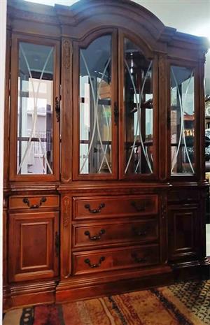 Classic Carved Wooden Display Cabinet with drawers