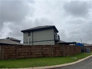Stunning 3-bedroom house for sale in Albertsdal, Alberton—modern lifestyle living