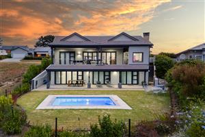 Exceptional North Facing Home With Panoramic Ocean, Lagoon and Mountain Views in Barons View