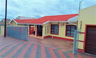 Stunning home with 3  outbuilding flats