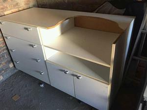 Chest Drawers In Bedroom Furniture In Northern Suburbs Junk Mail