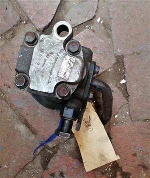 HYUNDAI GETZ G4ED POWERSTEERING PUMP.