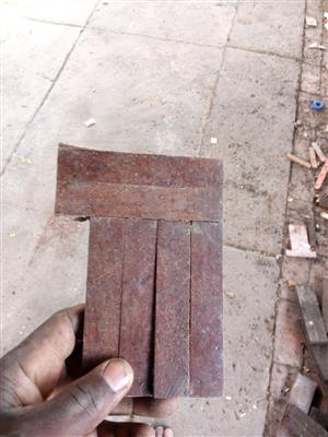 Five finger reclaimed parquet flooring blocks for sale in perfect condition 