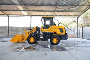 New Giants 936 loaders available
