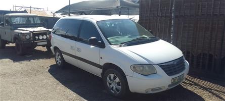 2005 Chrysler Grand Voyager 