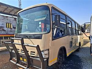2008 Isuzu 25 seater Bus for sale. Ready to work,bus is standing in Krugersdorp. Call Jay (Vat Incl)