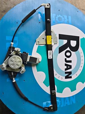 MAHINDRA XUV500 FRONT WINDOW LH