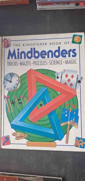 The Kingfisher book of Mindbenders - Godfrey Hall