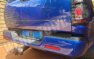 GWM P300 Standard/Detachable Towbars