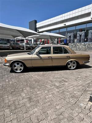 Mercedes Benz W123automatic  230E engine, 1984 model