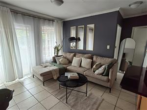 Apartment For Sale in Clarina