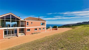 Farm For Sale in Hansmoeskraal AH