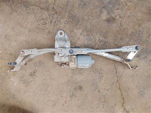 BMW X4 wiper motor for sale.