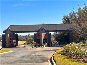 Don't miss out on this vacant land in Vaal de Grace Golf Estate