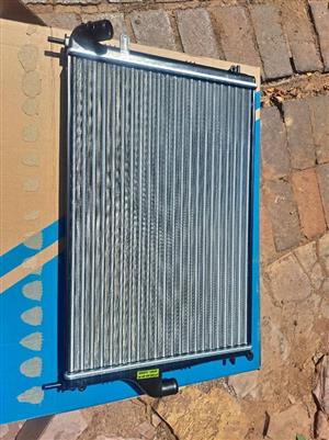 Nissan np200 radiator