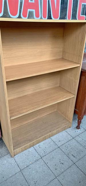 Bookshelf 