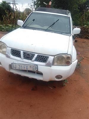 Nissan Hardbody double cab R25 00
