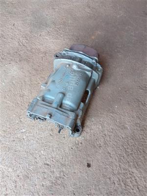 Jeep Wrangler 2.4 Second Hand Oil Pump  