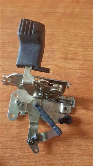 UNO DOOR LOCK. BRAND NEW.FOR VARIOUS OTHER CARS TOO