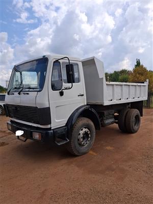 USED 1981 MERCEDES-BENZ 1413 6M3 TIPPER FOR SALE 