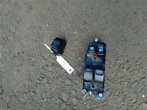 2015 Toyota Hilux D4D super cab window switch's