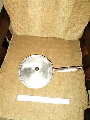 Vintage egg poach pan