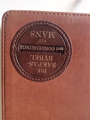 Die Sakpas Bybel en Psalms Boeke