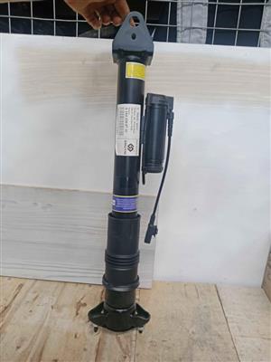 W164 Mercedes L/R shock