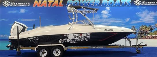 CLASSIC 230 ON TRAILER 250 HP EVINRUDE ETEC FINANCE ARRANGED 