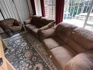 6 Seater Lounge Suite for Sale