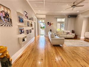 House For Sale in Windermere