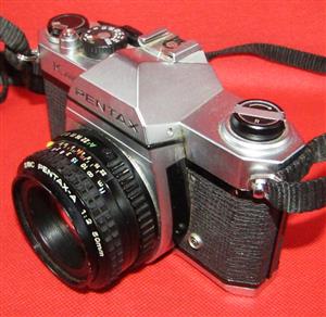 Vintage Pentax K1000 35mm Film SLR Camera