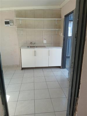 1 bedroom with ensuite. Kitchenette. Parking available immediately