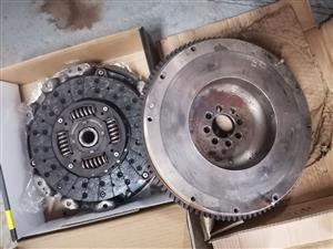 Clutch kit Nissan navara yd 25 for sale