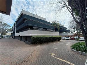 Cresta Junction:  Fantastic A grade office space to Let in Cresta for only R 89 per m² !