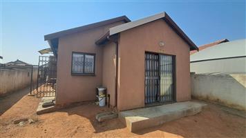 House For Sale in Soshanguve East Ext 3