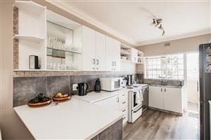 Presenting a Cozy 3-Bedroom Townhouse