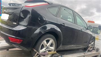 ford focus 2.0 TD stripping for spares 