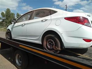 2016 Hyundai accent 1.6 manual stripping for spares