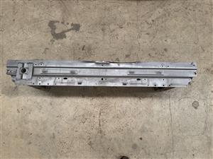 Range Rover Velar Stiffener 