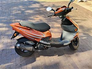 SCOOTER 125 PGO