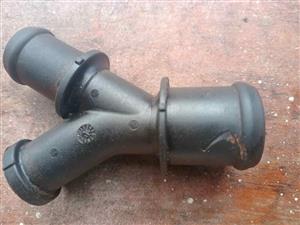 Coolant T Pipe fit for Toyota Land Cruiser LX450 LX470 Sienna