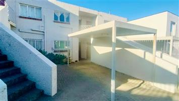One Bedroom Flat for Sale in Uitsig