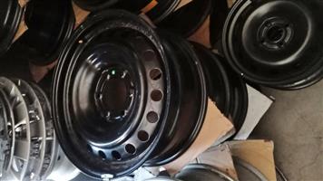18inch steel rim to use for spare on Toyota Hilux/Fortuner,Isuzu X-Rider/D-Max & Ford Ranger.